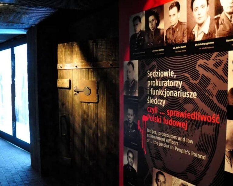 מוזיאון הצבא הפולני (Museum of Polish Army AK) credit to tiqets.com