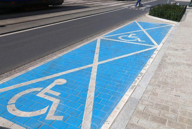 קרקוב עם מוגבלות בניידות – נגישות, תחבורה ואטרקציות מתאימות